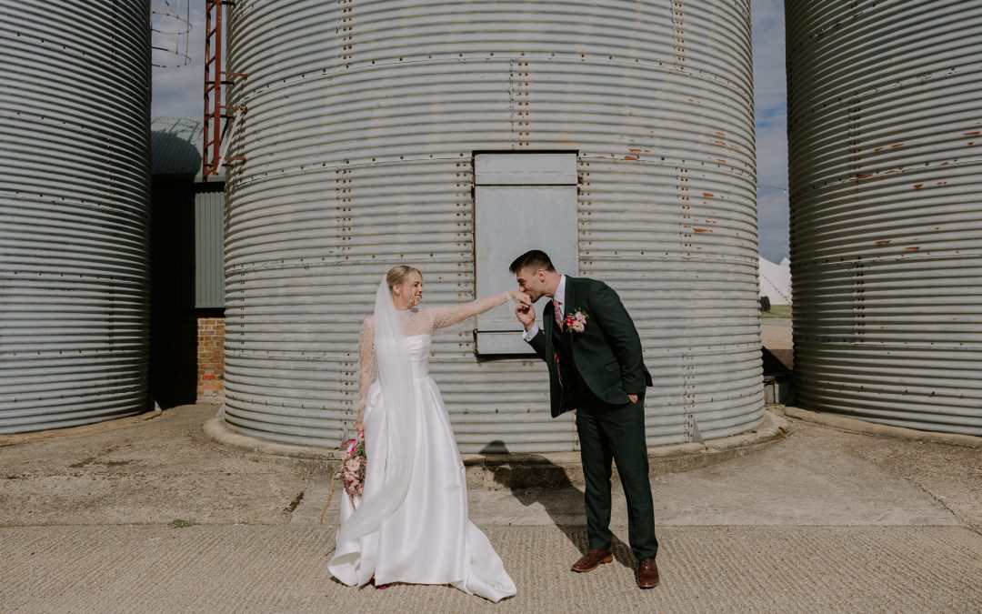 A Stunning September wedding at The Barns at Lodge Farm, Epping